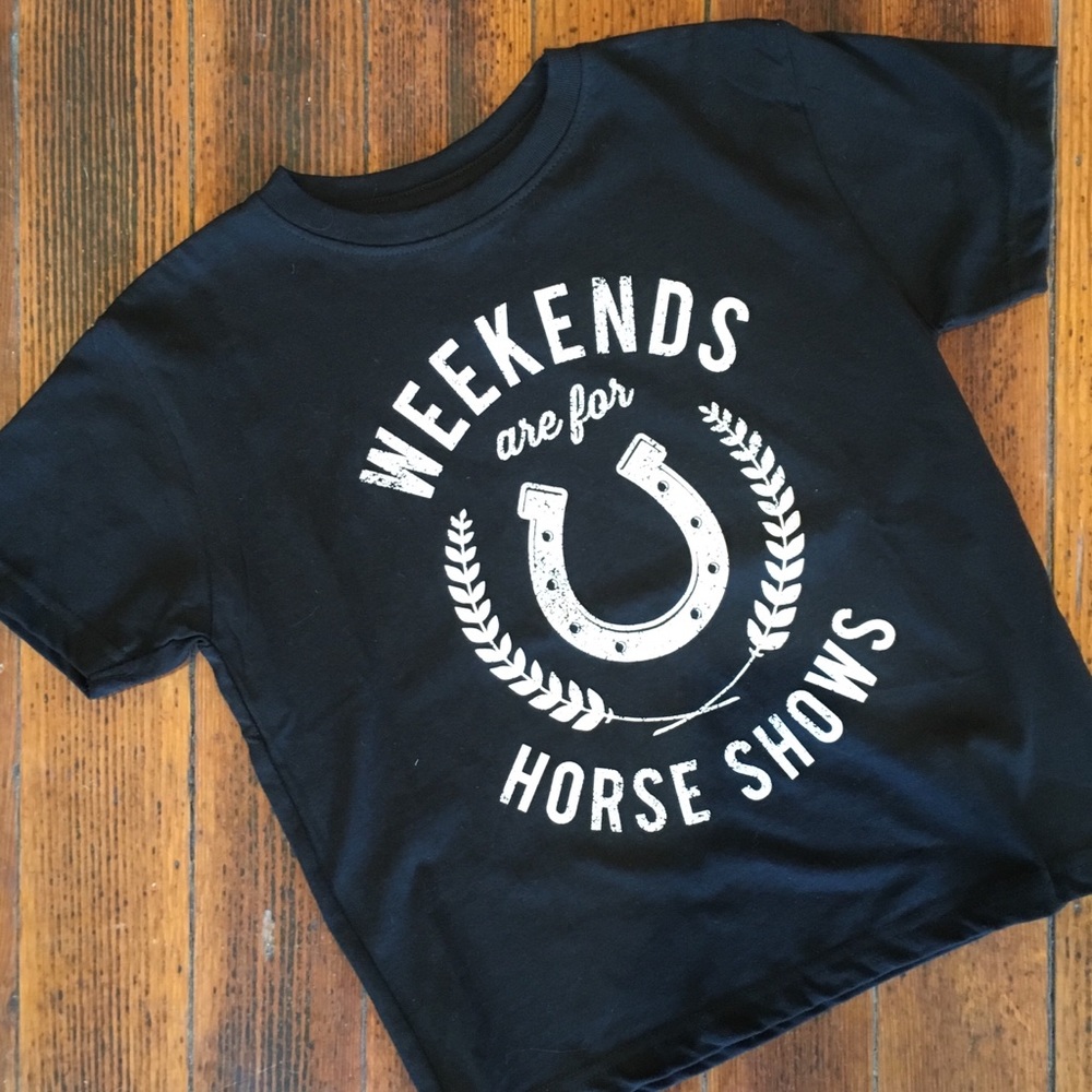 NEW kids horseshoe horse shows tee. Girl or boy